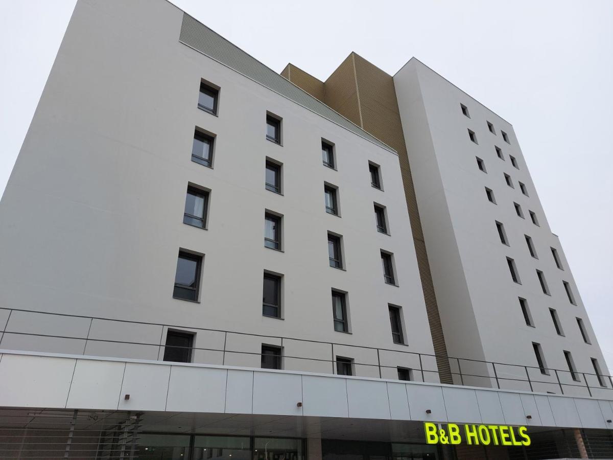 Hotel Valmy Toison D'or 3*