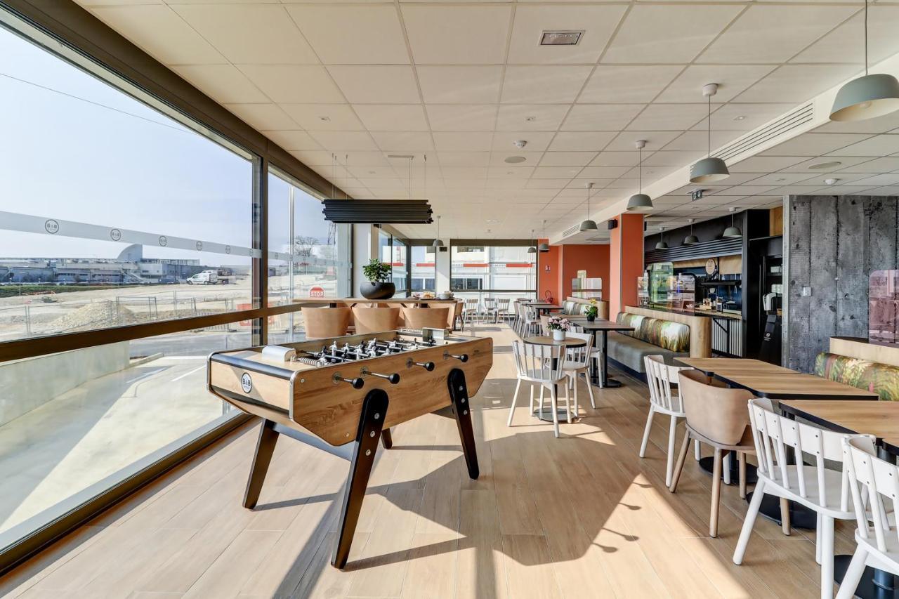 Hotel Valmy Toison D'or 3*