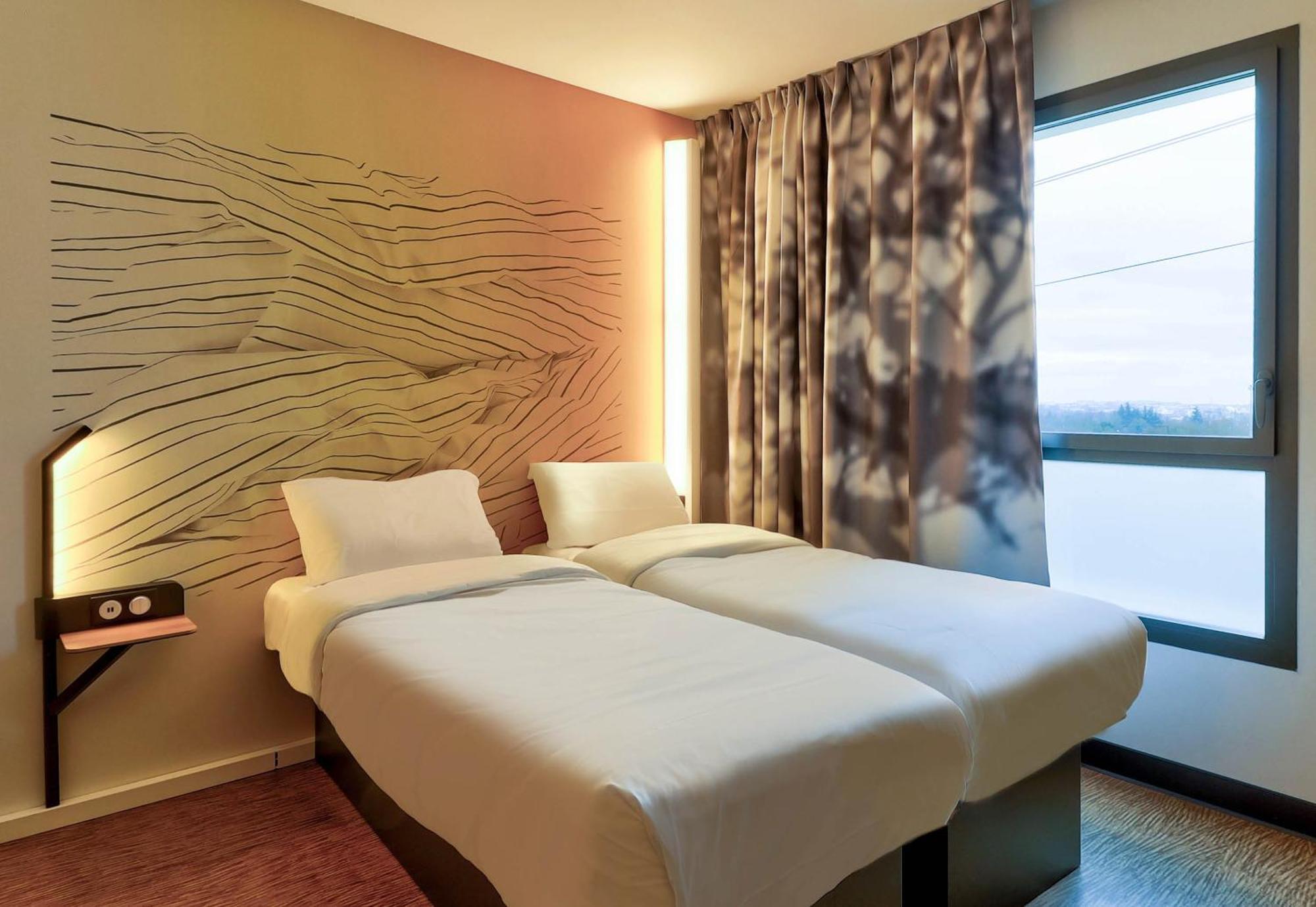 Hotel Valmy Toison D'or